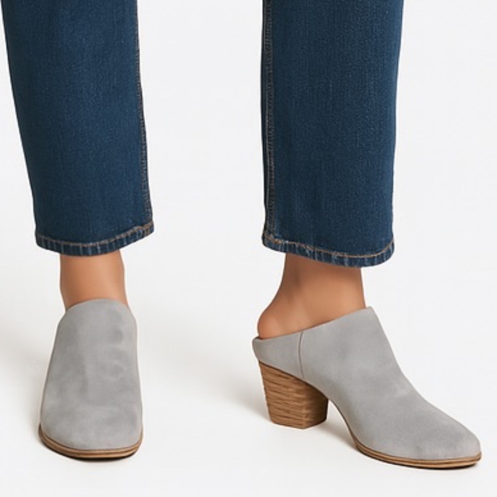 Call It Spring Gray Vegan Suede Mule Heels Block Heel Size 10